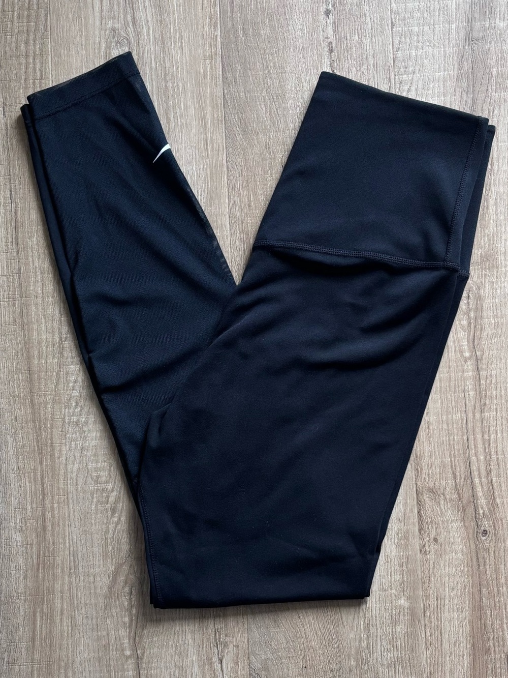 Nike High Rise Leggings W/ Logo & Mesh Ankle in Black